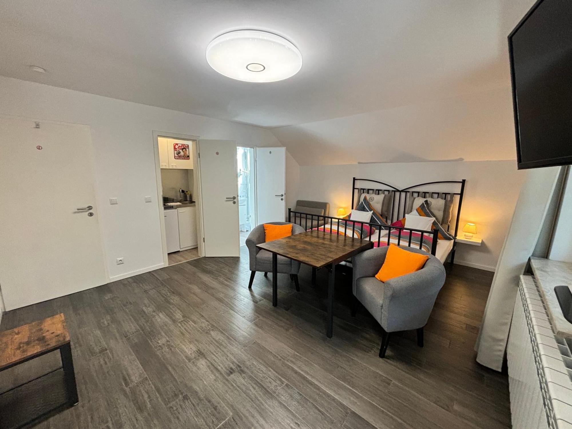 Haus Sonnenblick- Apartments Στάρνμπεργκ Δωμάτιο φωτογραφία